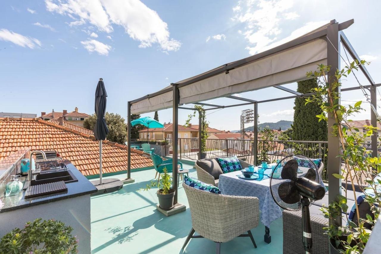 Boutique Triple House With Garden & Roof Terrace Split Exterior foto
